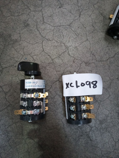Switches rotary type Qty of 15