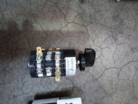 Switches rotary type Qty of 15