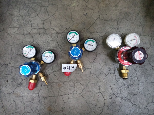 Gas regs qty of 3