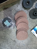 Sanding discs and backing pads quantity