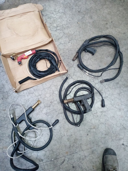 Quantity welding guns and leads