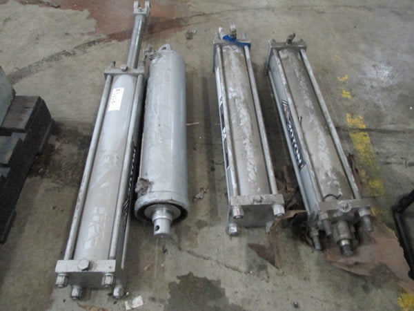 A0353 QUANTITY OF 4 LOG SPLITTER CYLINDERS